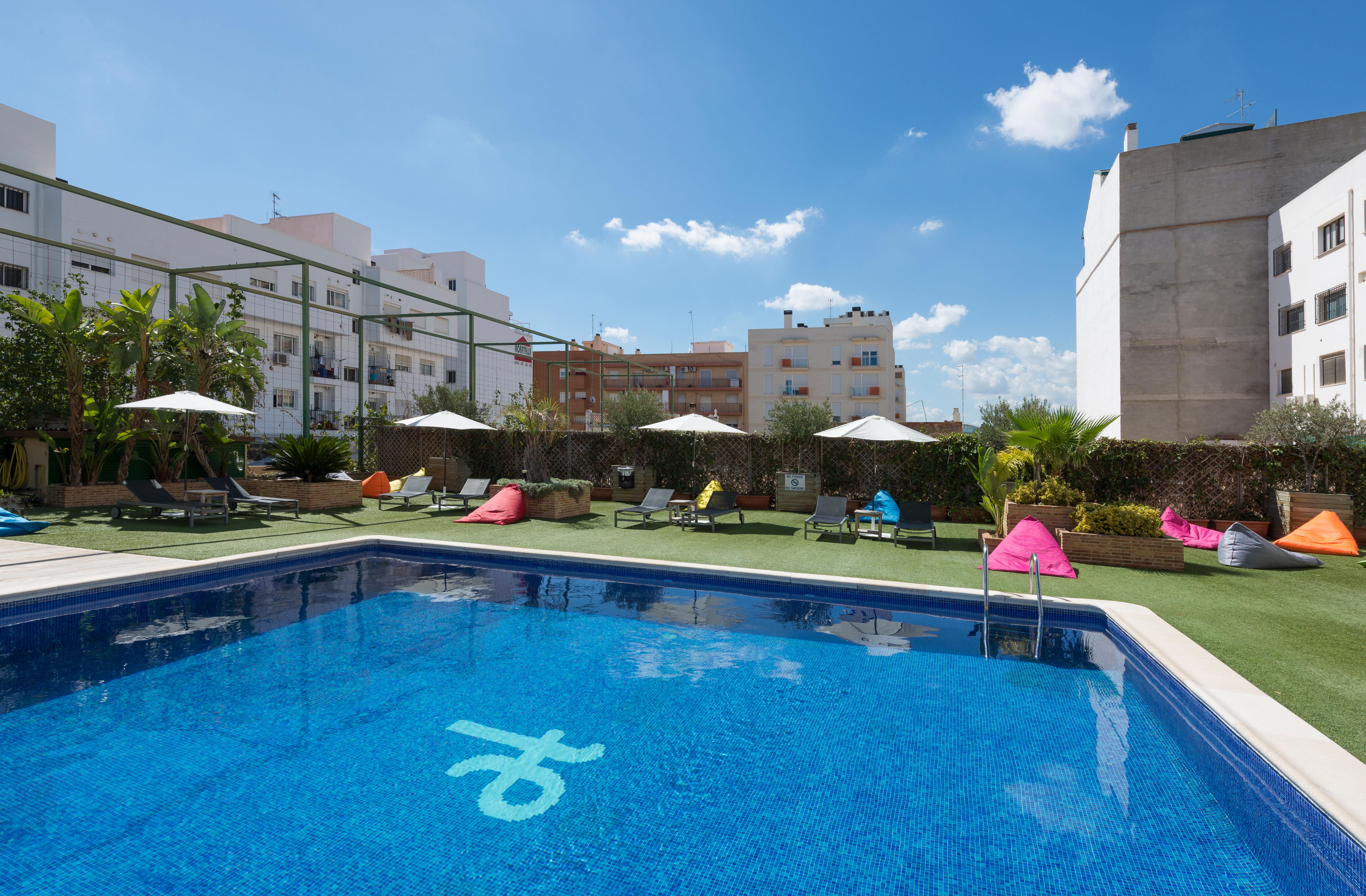 Port Feria Valencia Hotel Екстериор снимка