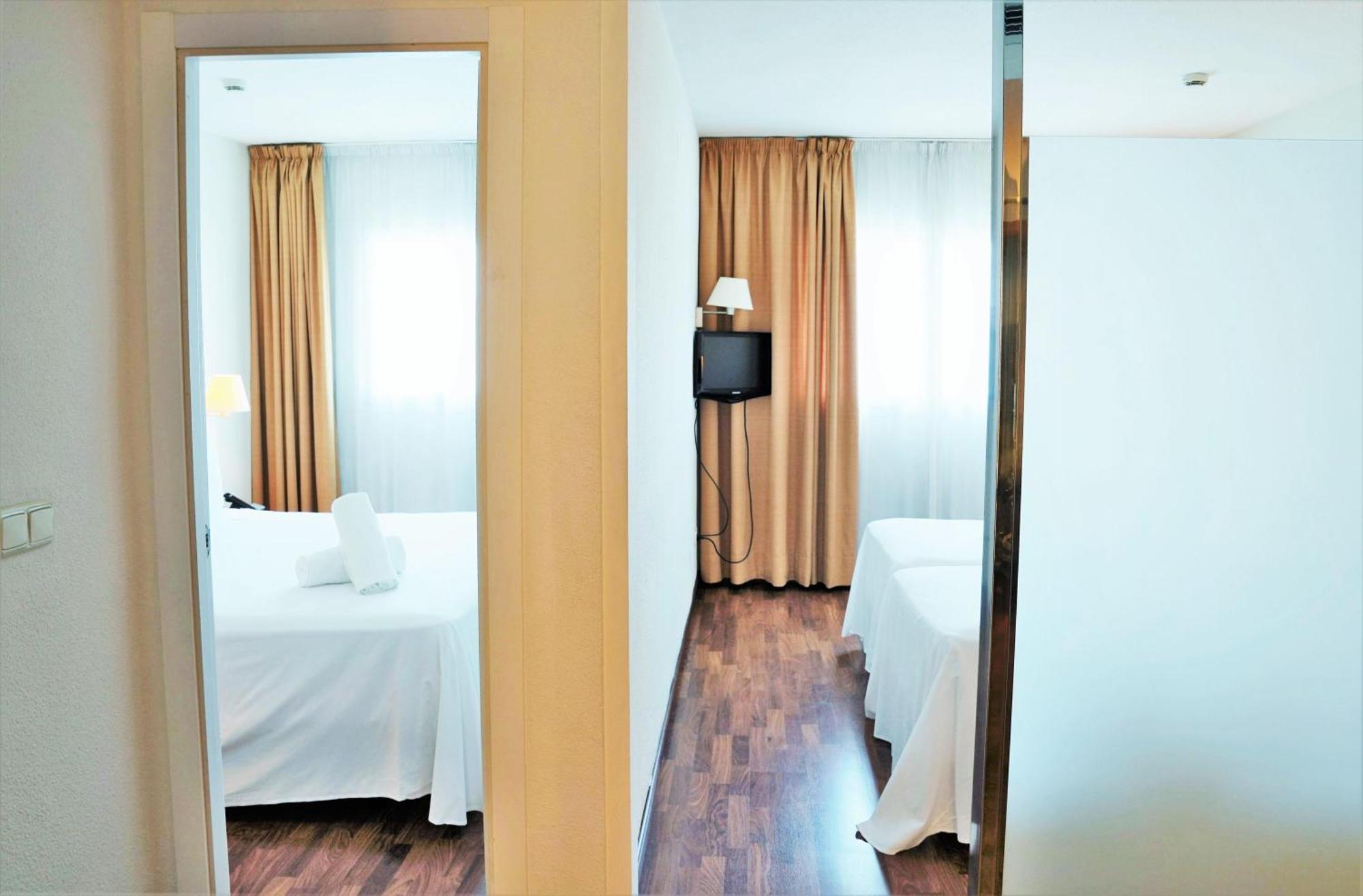 Port Feria Valencia Hotel Екстериор снимка
