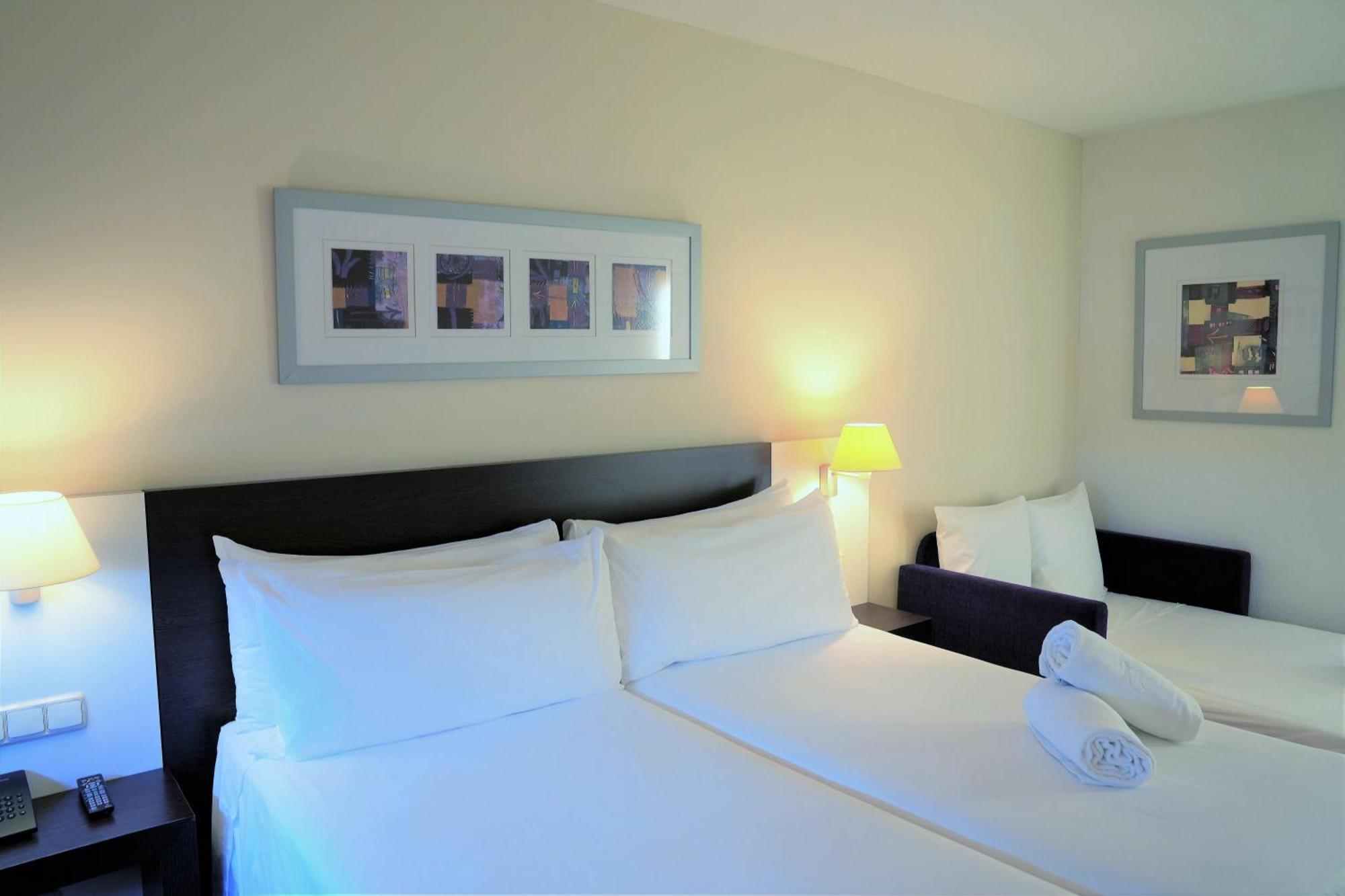 Port Feria Valencia Hotel Екстериор снимка