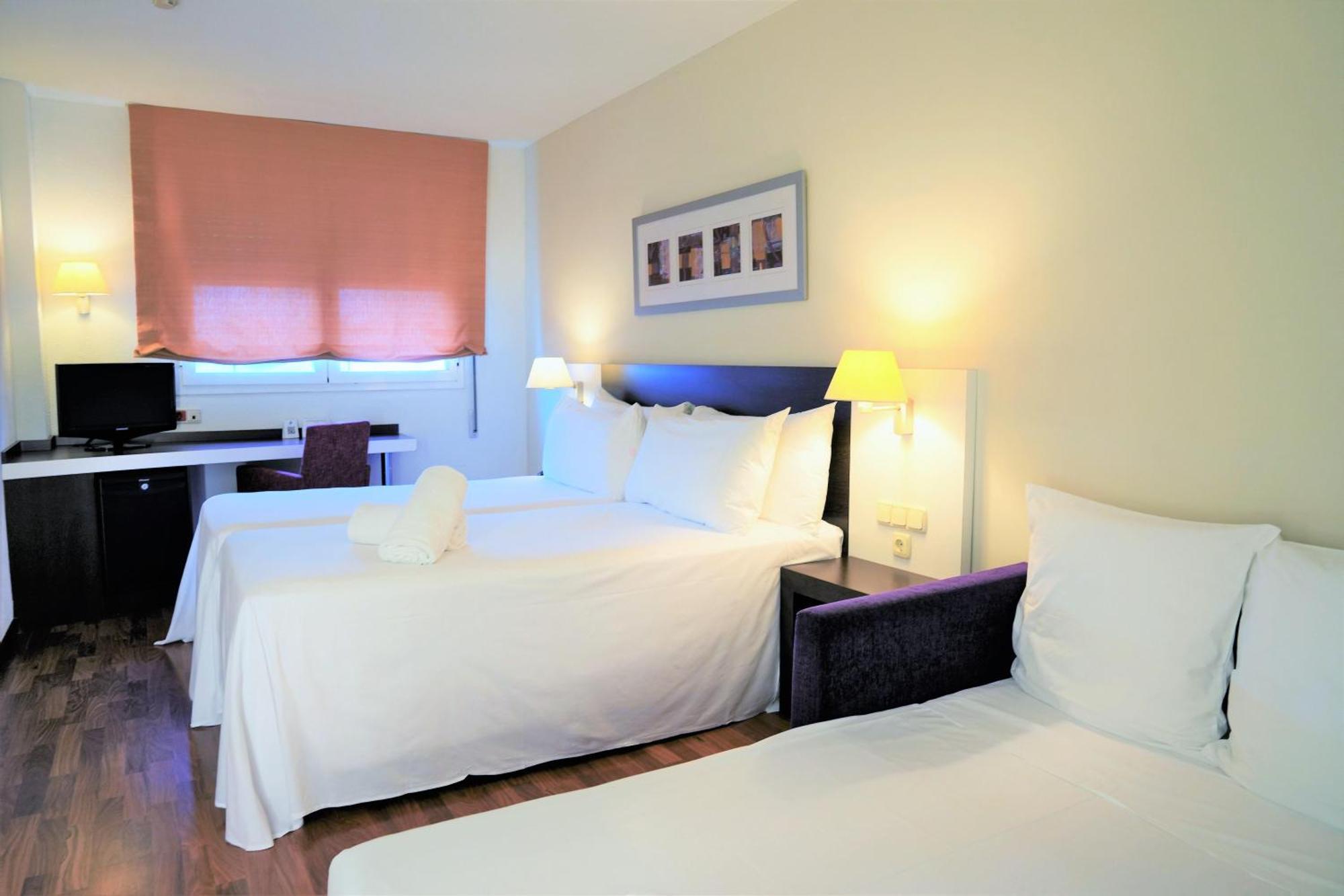 Port Feria Valencia Hotel Екстериор снимка